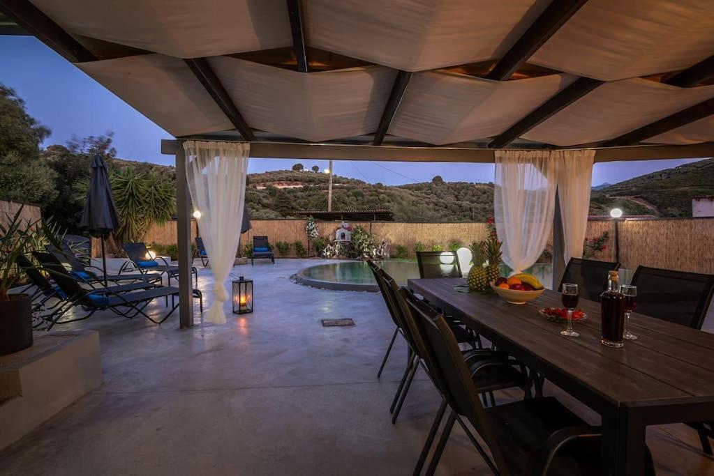 Casa Del Miele, Private Pool, Bbq, Mountain View. Villa Alikianos Exterior foto